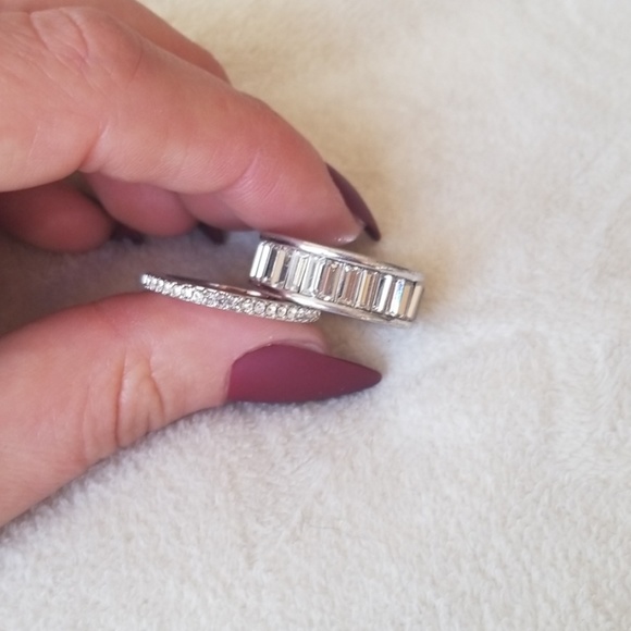 Baguette + Stone Stackable Duo Rings 💎 - Picture 4 of 4